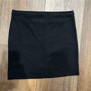 Black knit mini skirt